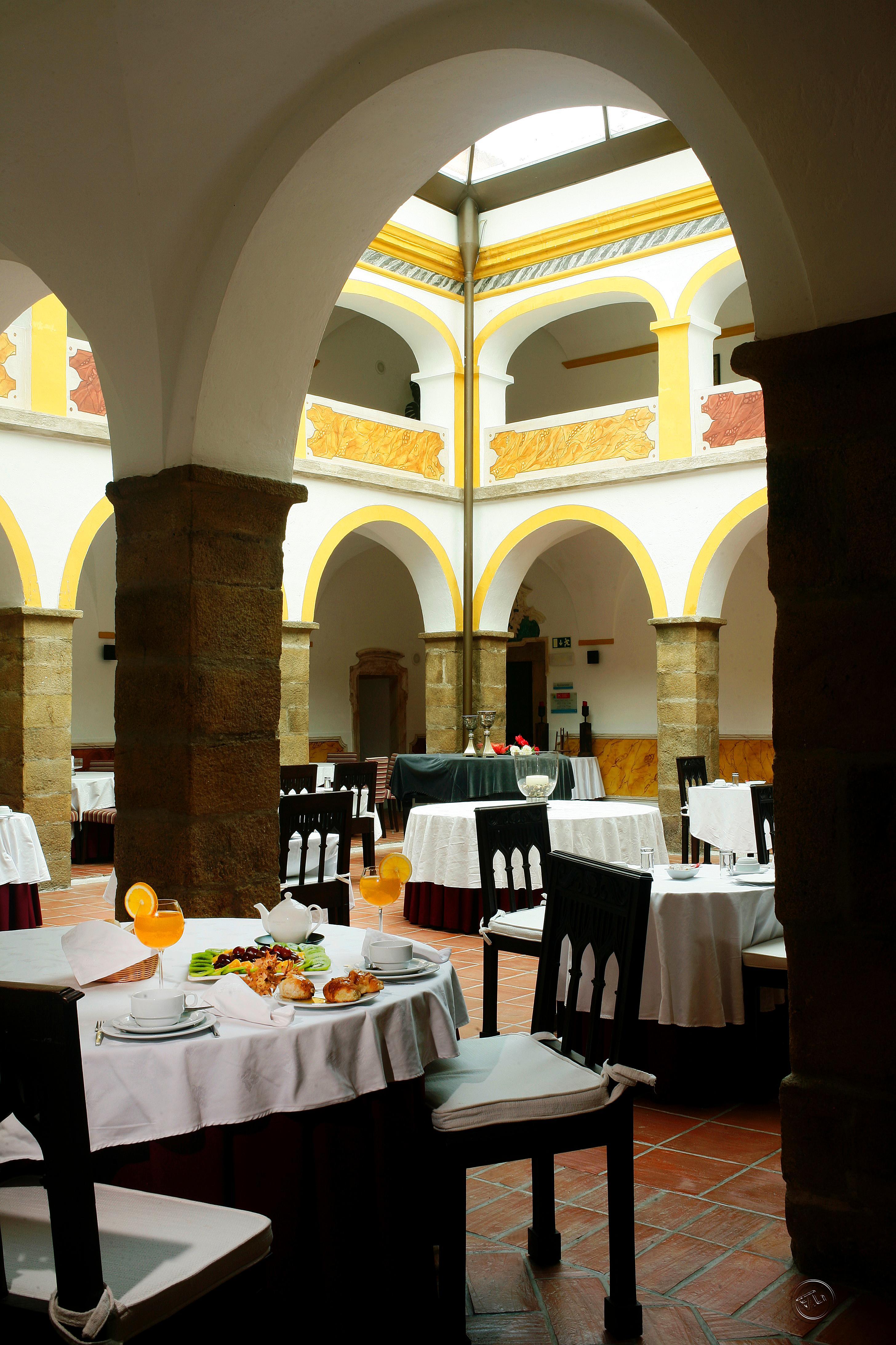 Convento D'Alter Hotel Алтер-ду-Шан Экстерьер фото